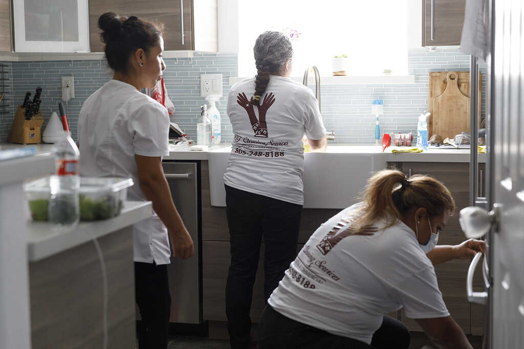 GT Cleaning Services meticulously working